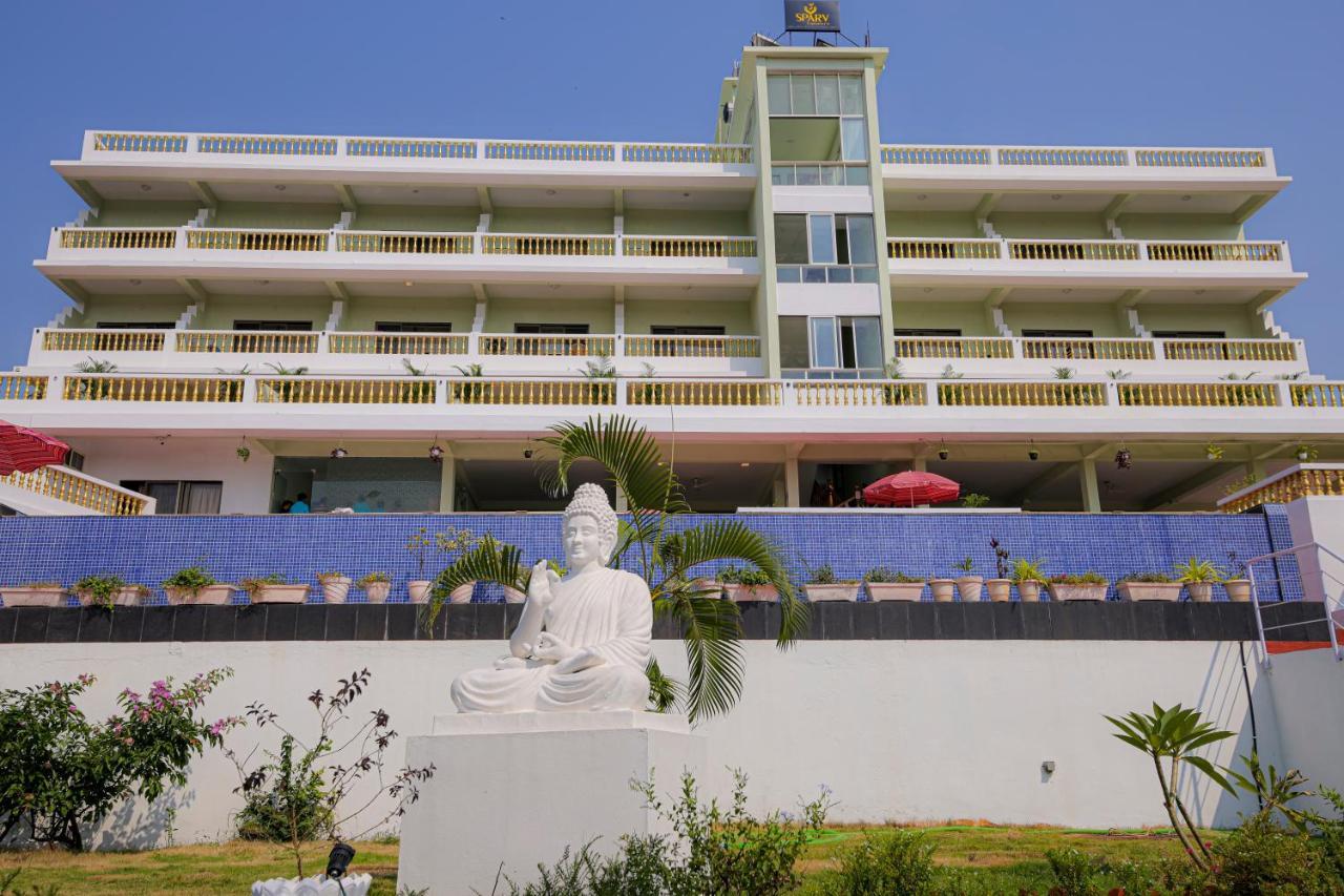 Sparv Aulakhs Resort Mandrem Extérieur photo